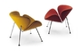 내화성이 있는 주황색 조각 의자, 피에르 Paulin 의자를 식사하는 살아있는 가구 협력 업체